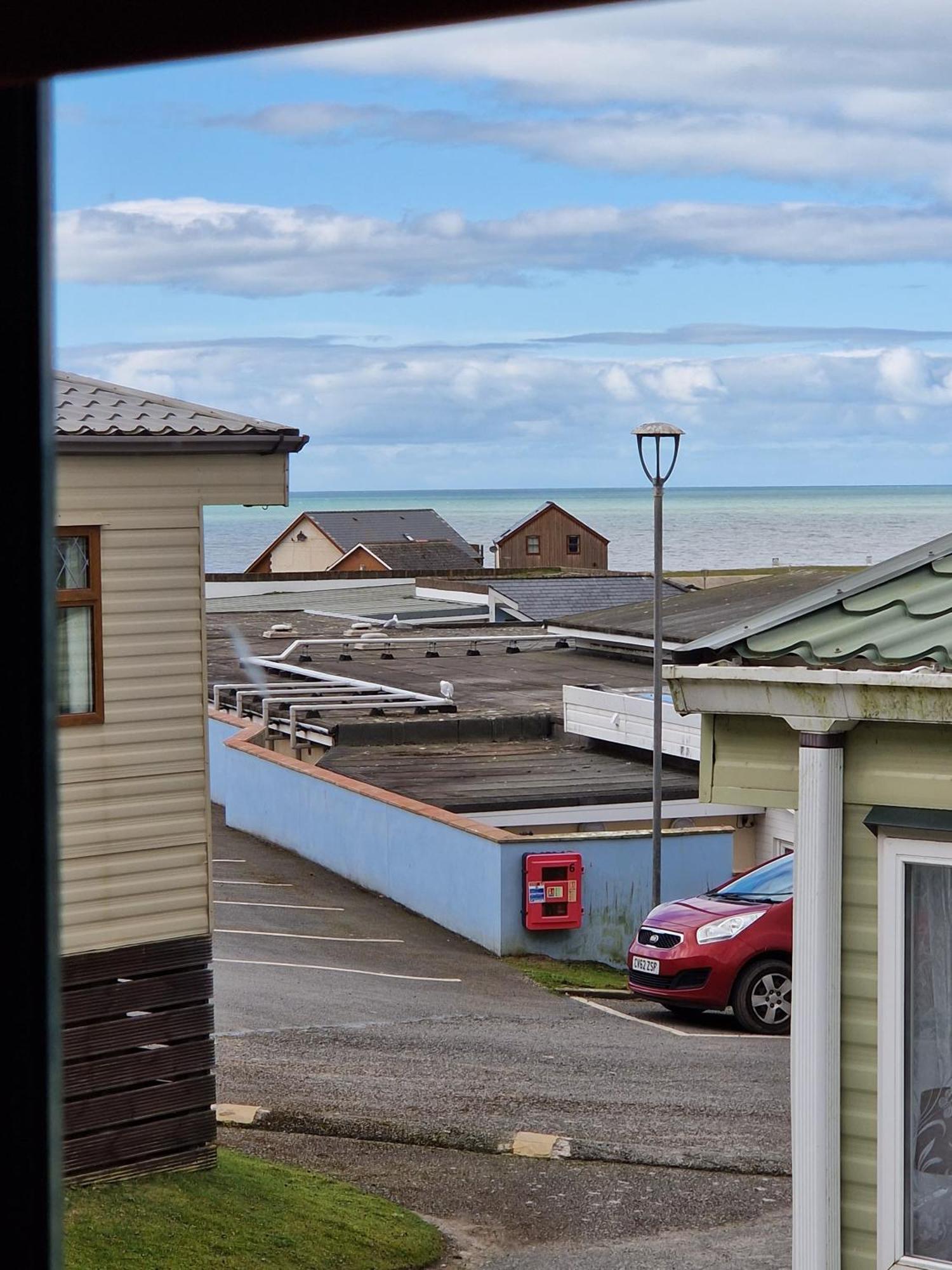 Sea Viev Hideaway At Clarach Bay 2 Bedrooms Pet Friendly Gm5 Aberystwyth Exterior photo